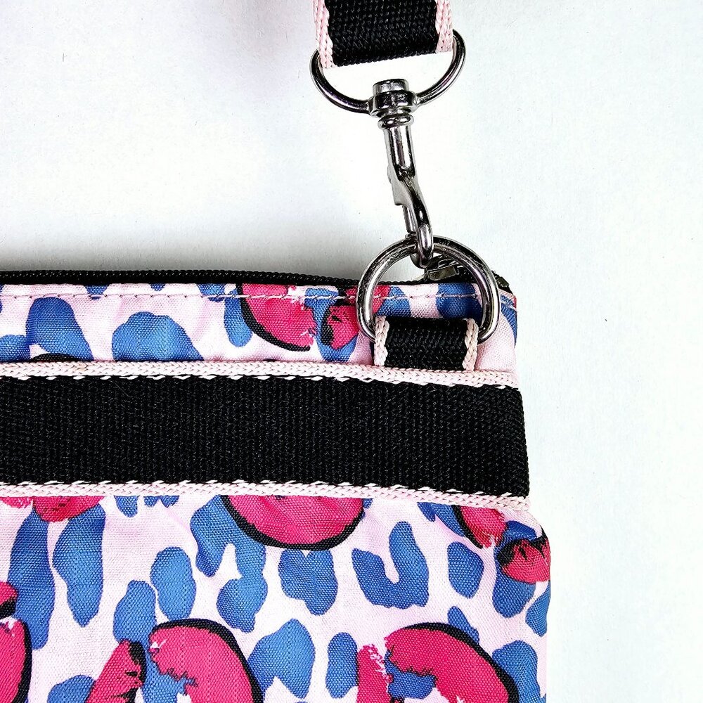 LeSportSac Pink Lip Smacker & Blue Cheetah 3 Tier Zippered Crossbody Handbag - Picture 5 of 9